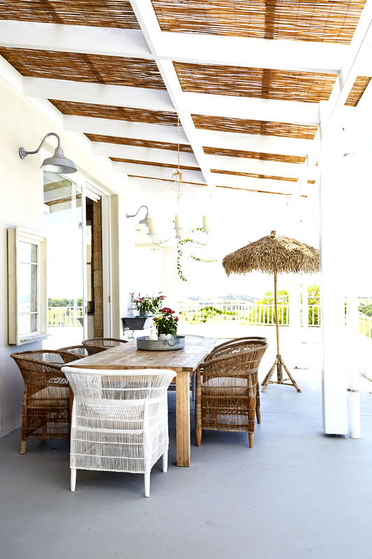 Picadilly House - European inspired Byron manor (With Car Parking)