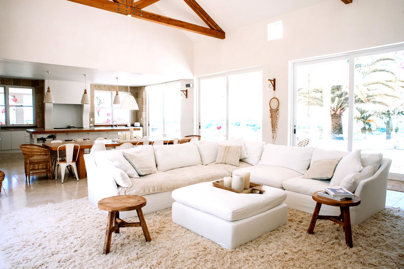 Picadilly House - European inspired Byron manor (With Car Parking)