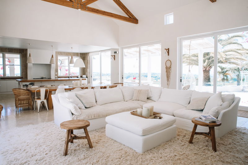 Picadilly House - European inspired Byron manor (With Car Parking)