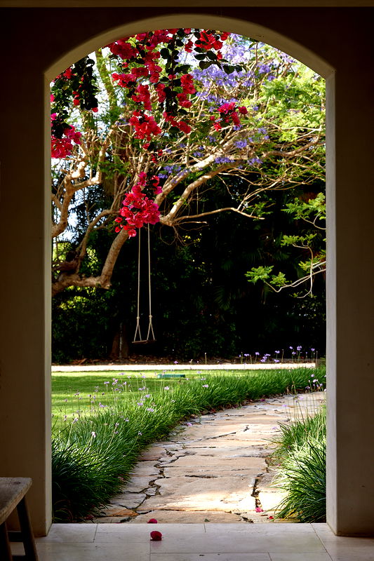 Picadilly House - European inspired Byron manor (With Car Parking)