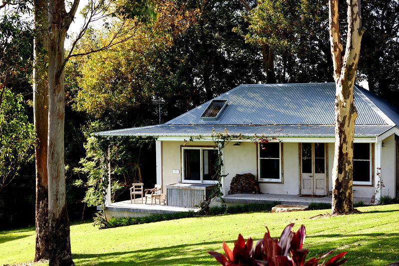 Picadilly House - European inspired Byron manor (With Car Parking)