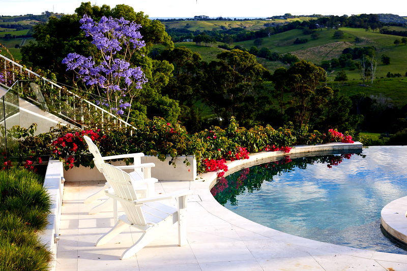 Picadilly House - European inspired Byron manor (With Car Parking)