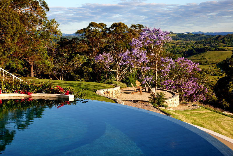 Picadilly House - European inspired Byron manor (With Car Parking)