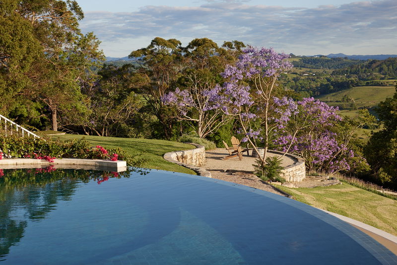 Picadilly House - European inspired Byron manor (With Car Parking)