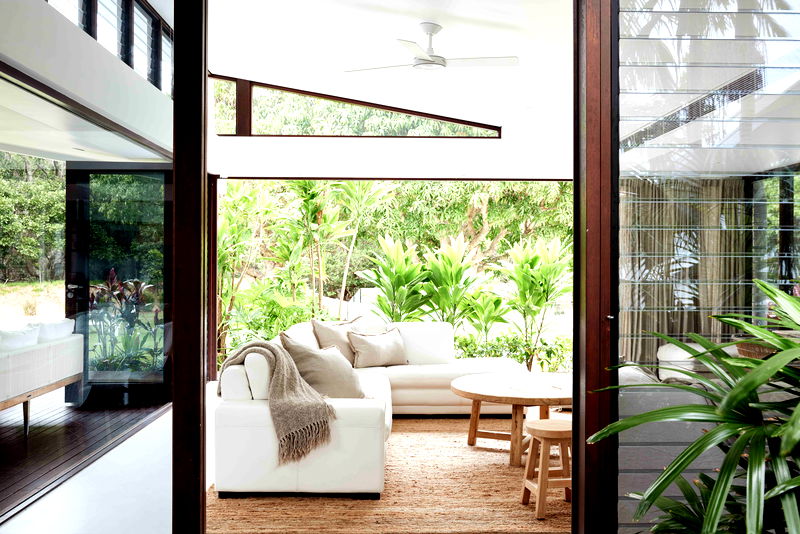 Picadilly Pavilions - beachside Broken Head living (With Car Parking)