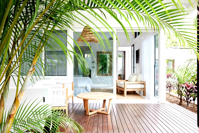 Picadilly Pavilions - beachside Broken Head living (With Car Parking)