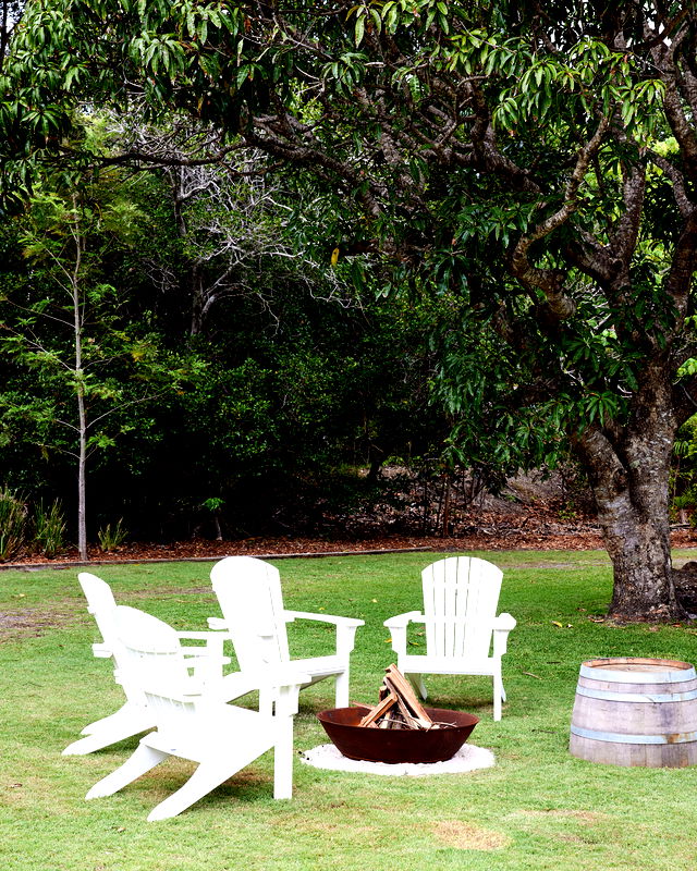 Picadilly Pavilions - beachside Broken Head living (With Car Parking)