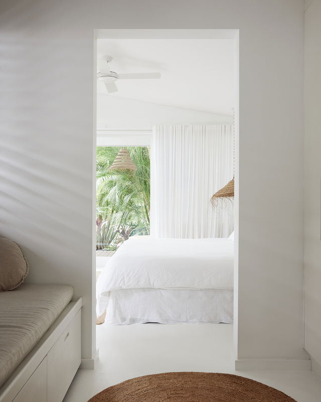 Picadilly Pavilions - beachside Broken Head living (With Car Parking)