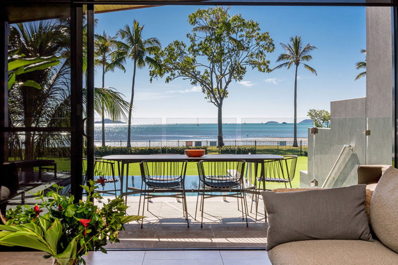 Azure (Walk to Beach)