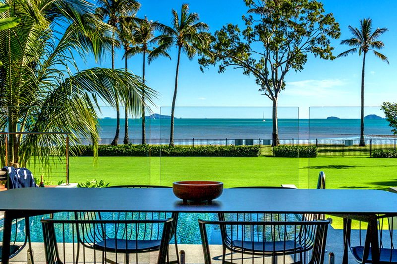 Azure (Walk to Beach)