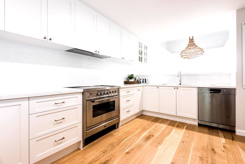 Mermaid Beach Villa (With Ocean Views)