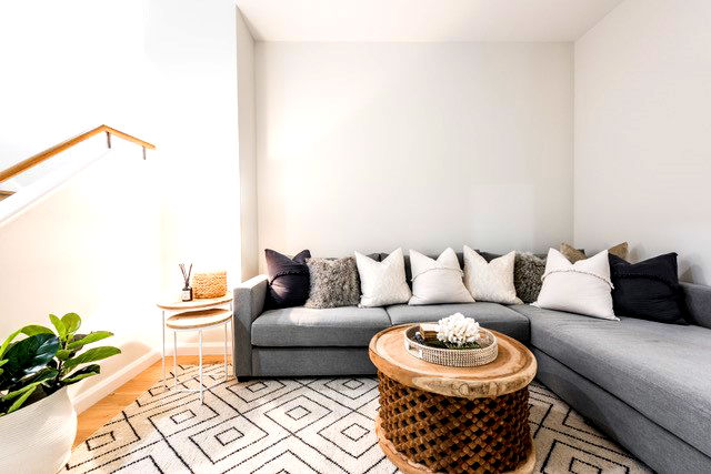 Mermaid Beach Villa (With Ocean Views)