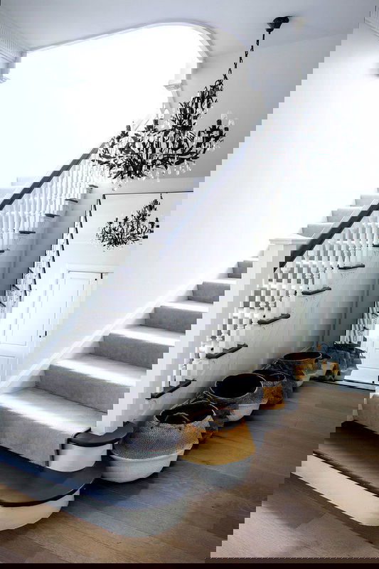 Kambala (Heated pool with view)