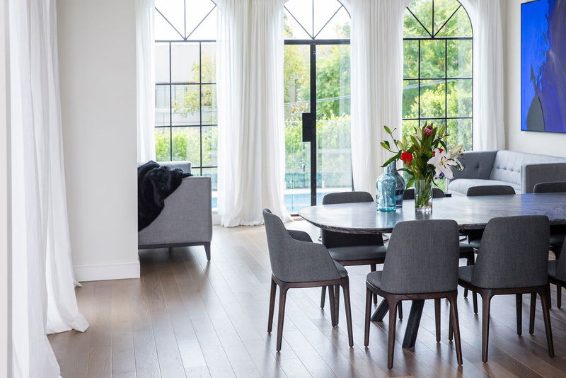 Kambala (Heated pool with view)