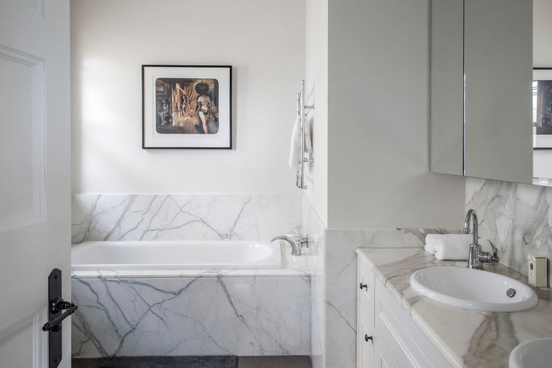 Kambala (Heated pool with view)