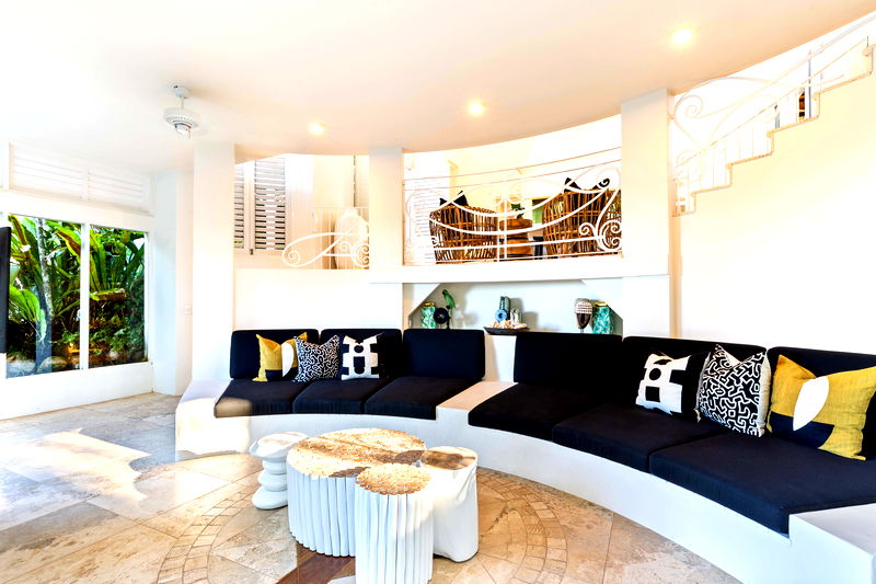 Lighthouse Port Douglas (Heated Pool)