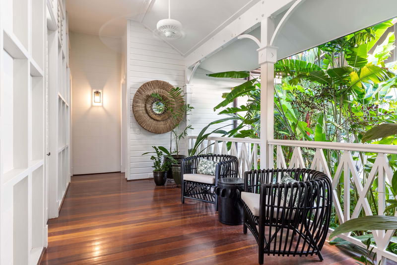 Lighthouse Port Douglas (Heated Pool)