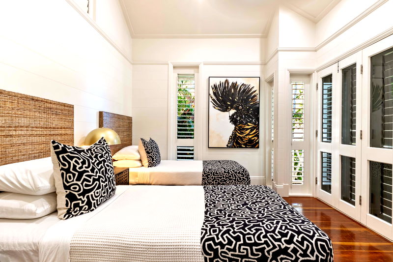 Lighthouse Port Douglas (Heated Pool)