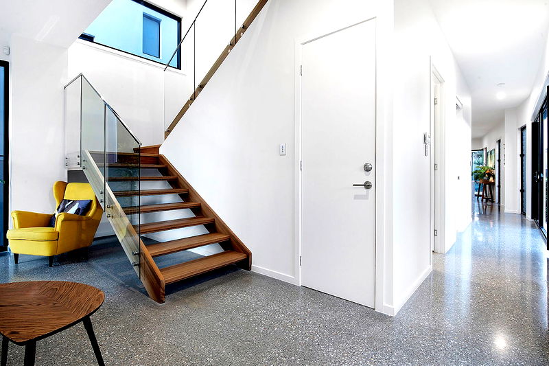 Wanderlust (heated pool)