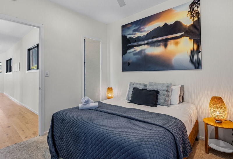 Wanderlust (heated pool)