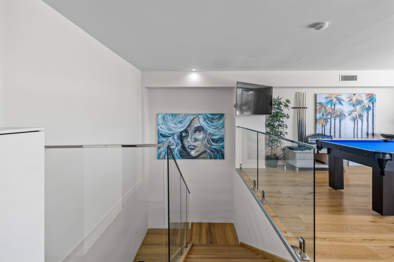 Wanderlust (heated pool)