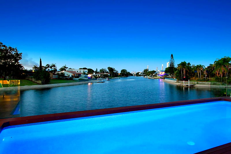 Whitehaven (Heated pool)