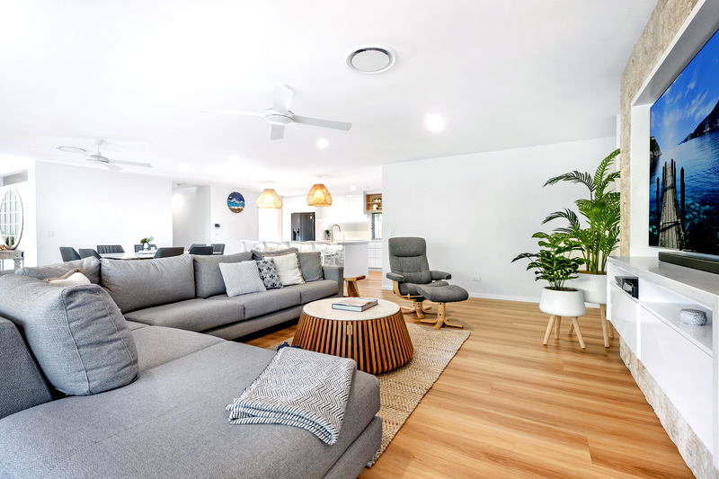 Mermaid Retreat (Heated Pool )