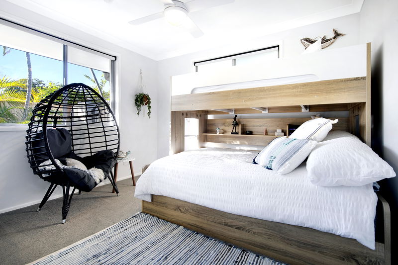 Mermaid Retreat (Heated Pool )