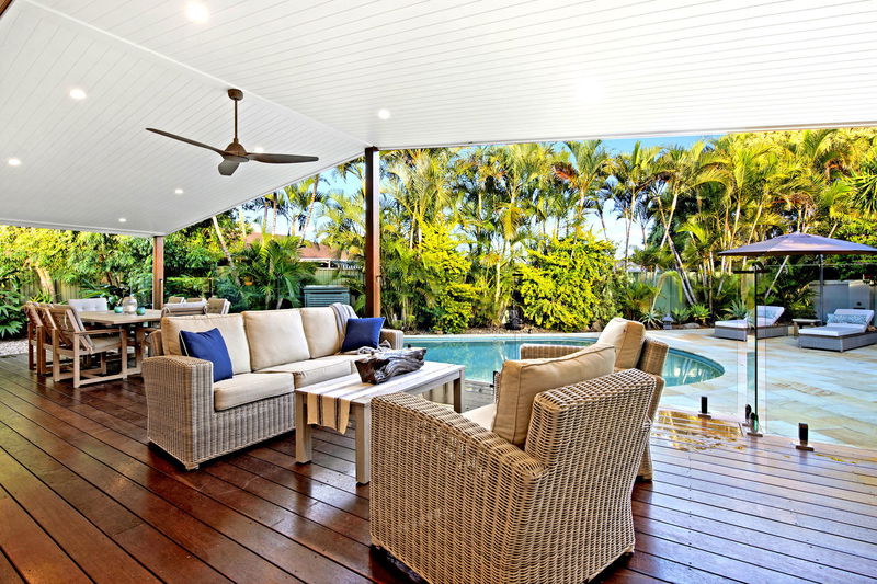 Mermaid Retreat (Heated Pool )