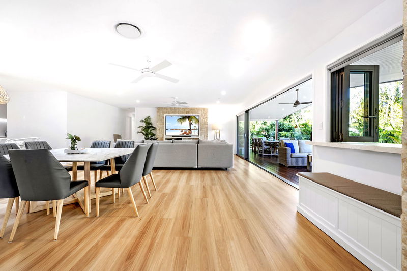 Mermaid Retreat (Heated Pool )