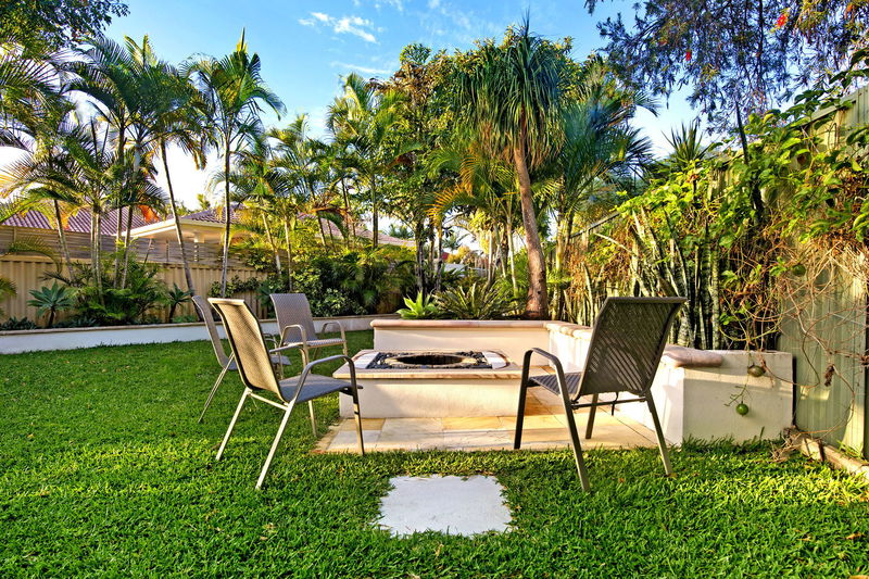 Mermaid Retreat (Heated Pool )