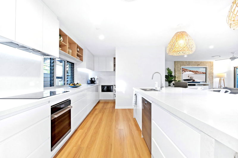 Mermaid Retreat (Heated Pool )