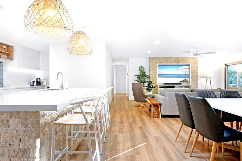 Mermaid Retreat (Heated Pool )