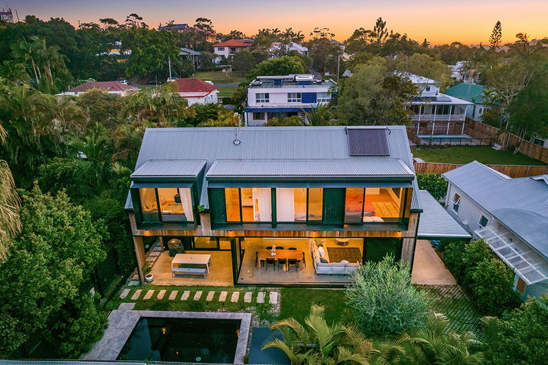 Seabarn - Central Byron, Pool, Walk to Beach