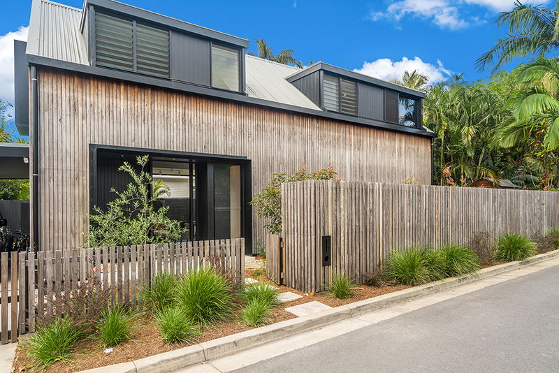 Seabarn - Central Byron, Pool, Walk to Beach