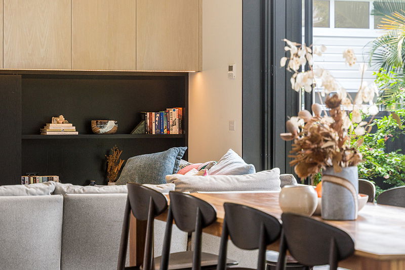 Seabarn - Central Byron, Pool, Walk to Beach