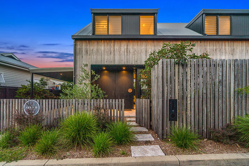 Seabarn - Central Byron, Pool, Walk to Beach