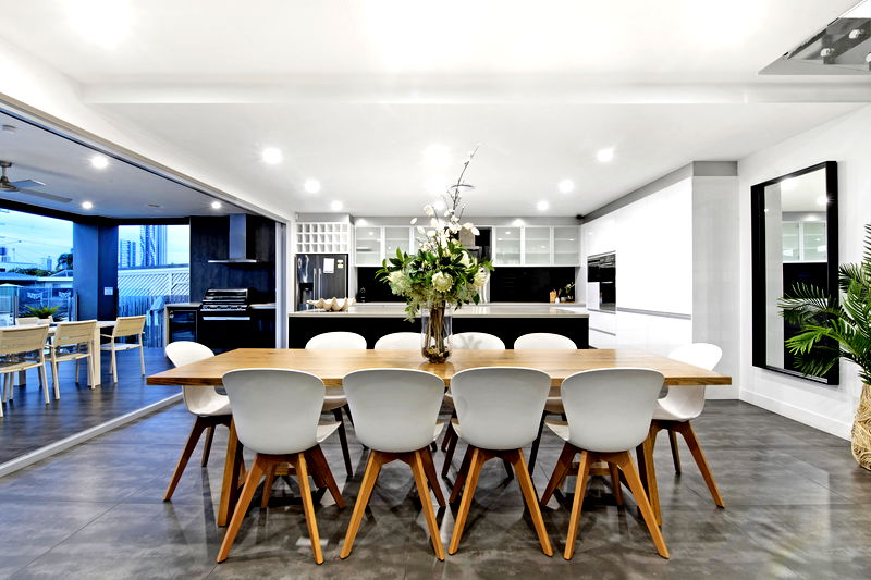 The Grand (Heated Pool)