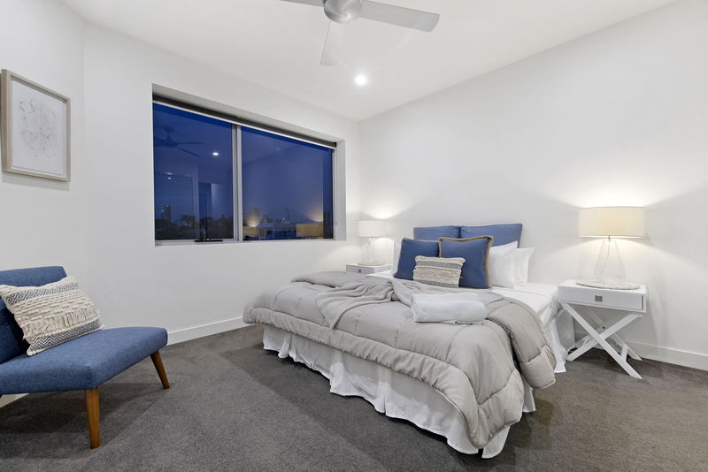 The Grand (Heated Pool)