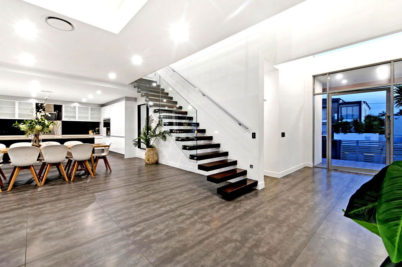 The Grand (Heated Pool)