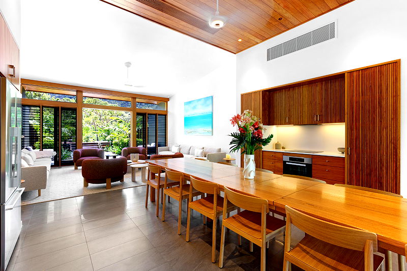 Topaz (With Car Parking)