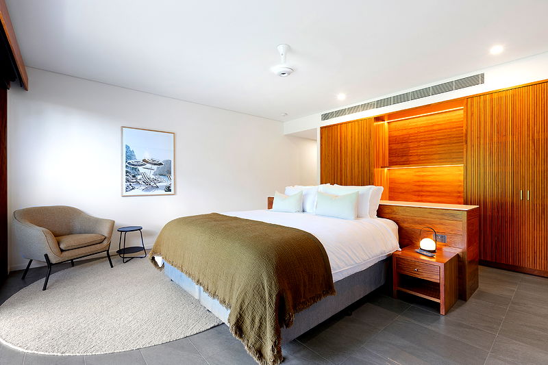 Topaz (With Car Parking)