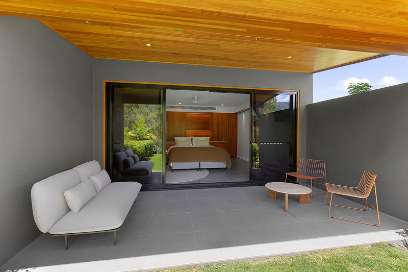 Topaz (With Car Parking)