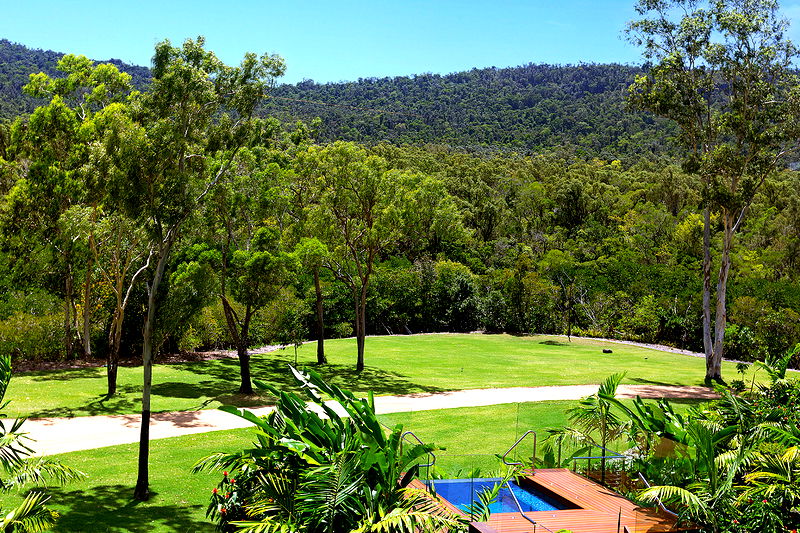 Topaz (With Car Parking)