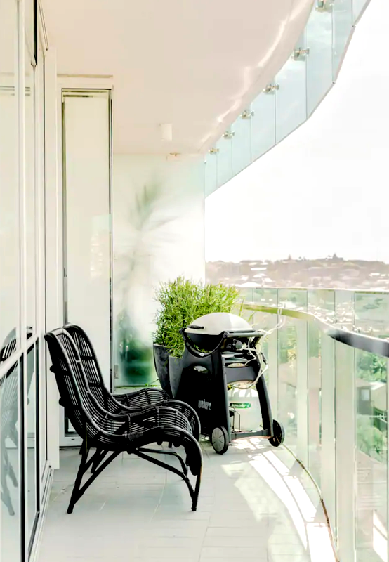 Bondi Boheme (Walk to Beach)