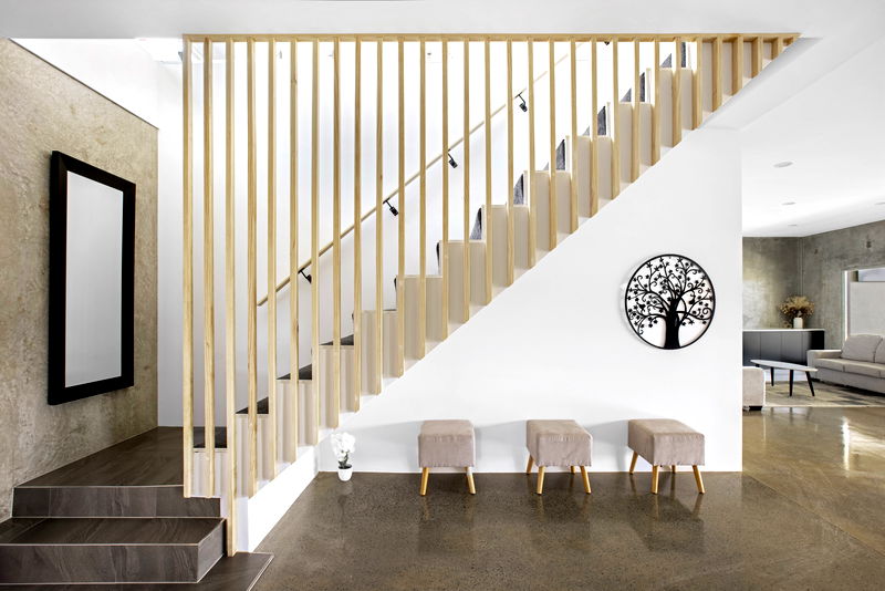 Urban Hideaway "Stay 5 Pay4"