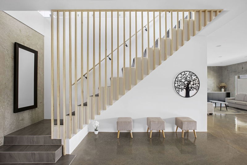 Urban Hideaway "Stay 5 Pay4"