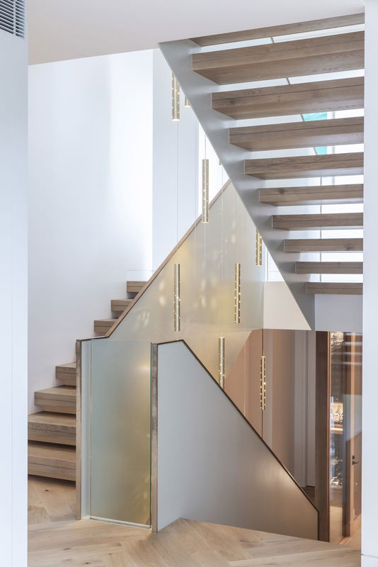 Balmoral Luxury Estate (Walk to Beach)