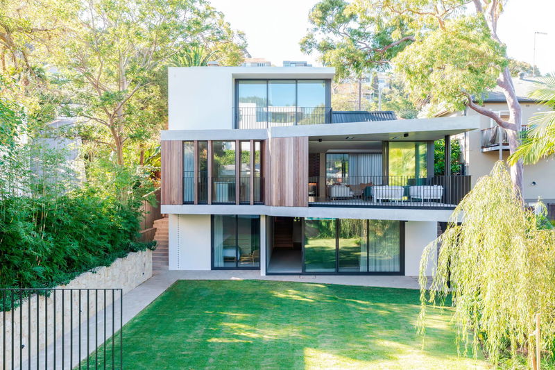 Balmoral Luxury Estate (Walk to Beach)