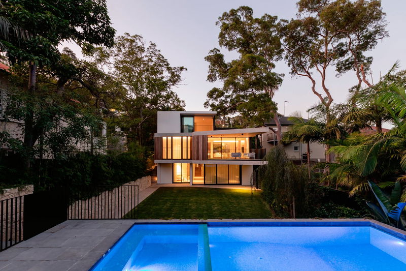 Balmoral Luxury Estate (Walk to Beach)